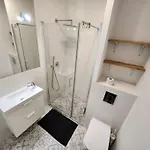 Apartstars - Powstancow #32 With Terrace *