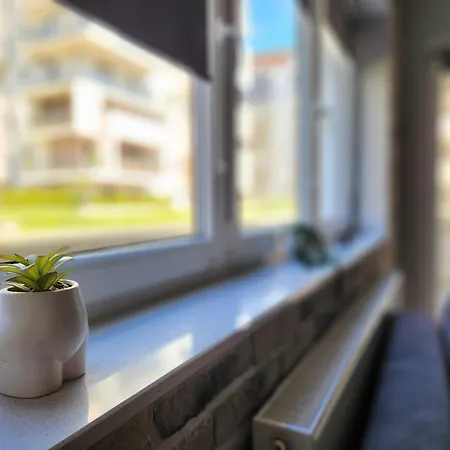 Apartstars - Powstancow #32 With Terrace Rzeszow