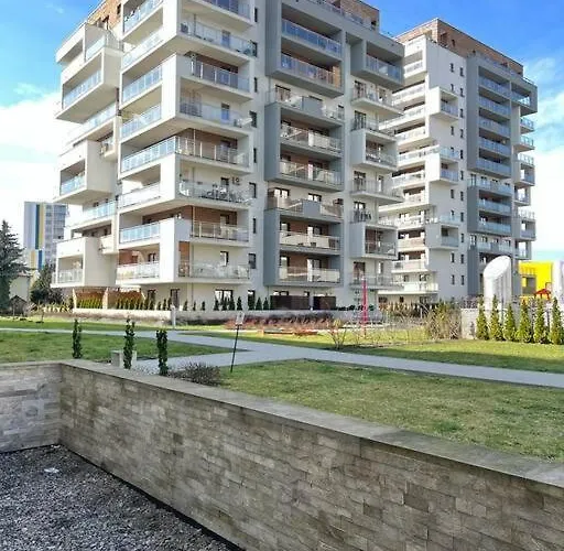 Apartstars - Powstancow #32 With Terrace Apartment *